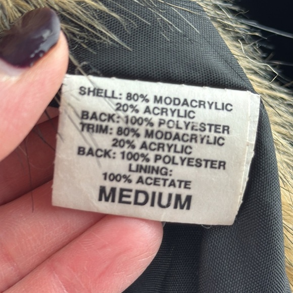 Vintage Dennis Basso Faux Fur Coat - Retro Heavy Winter Coats - Picture 7 of 15